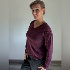 RBX Wine V Neck Thumbhole Top Soft Medium Loose Fit